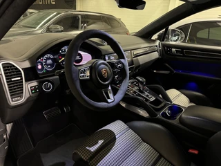 Porsche Cayenne – thumbnail 16