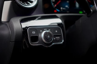 Mercedes-Benz CLA – thumbnail 30