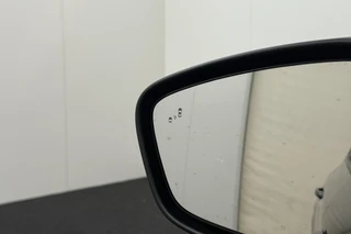 Ford Kuga – thumbnail 24