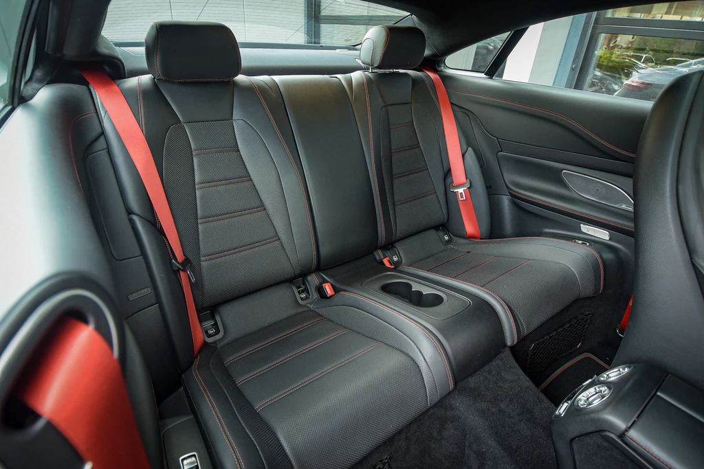 Mercedes-Benz E-Klasse – foto 31