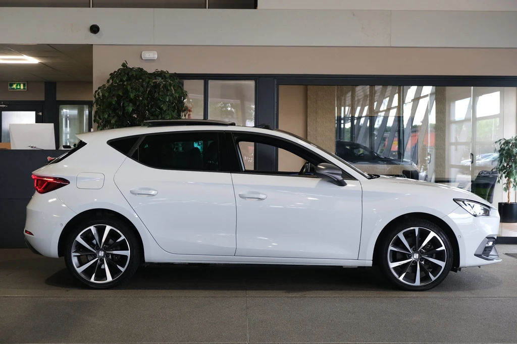 SEAT Leon – foto 12