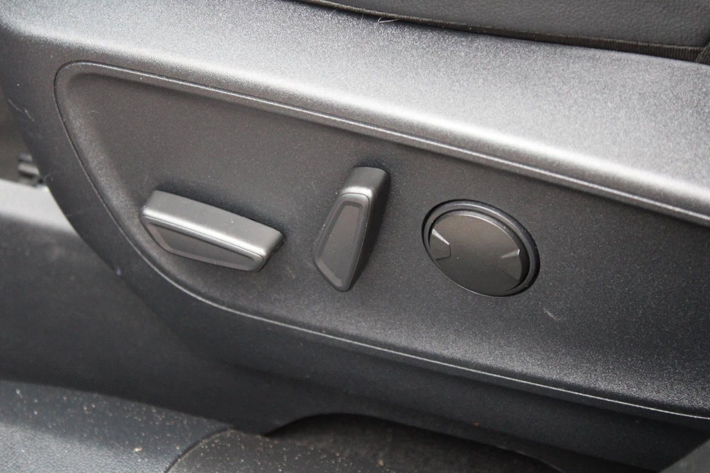 Ford Kuga – foto 12