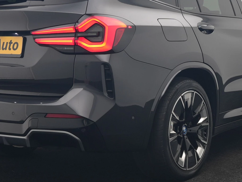 BMW iX3 – foto 18