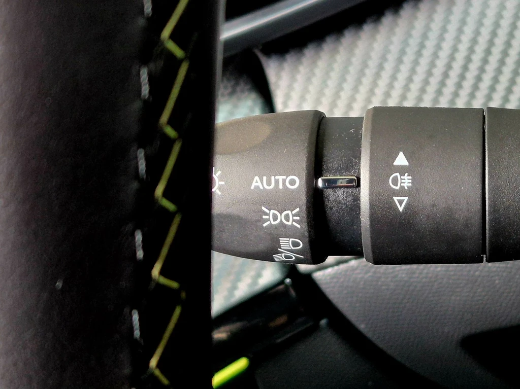 Peugeot 208 – foto 22