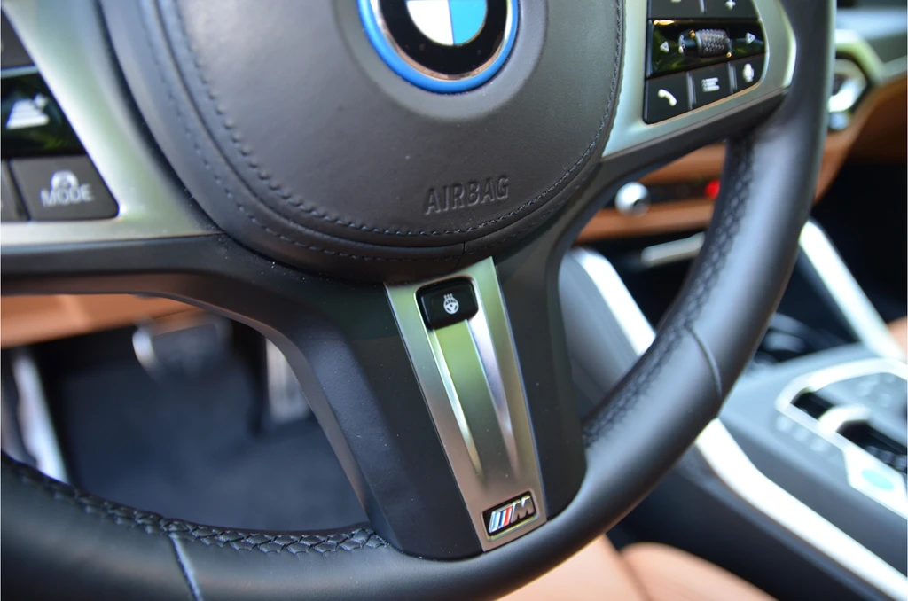 BMW i4 – foto 18