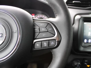 Jeep Renegade – thumbnail 19