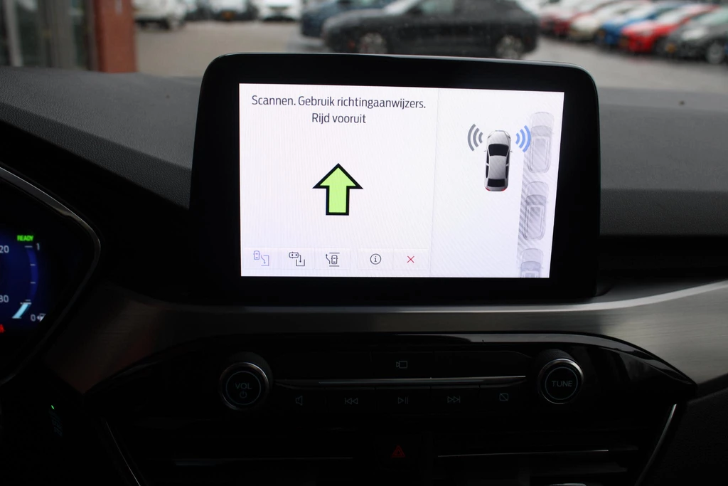 Ford Kuga – foto 18