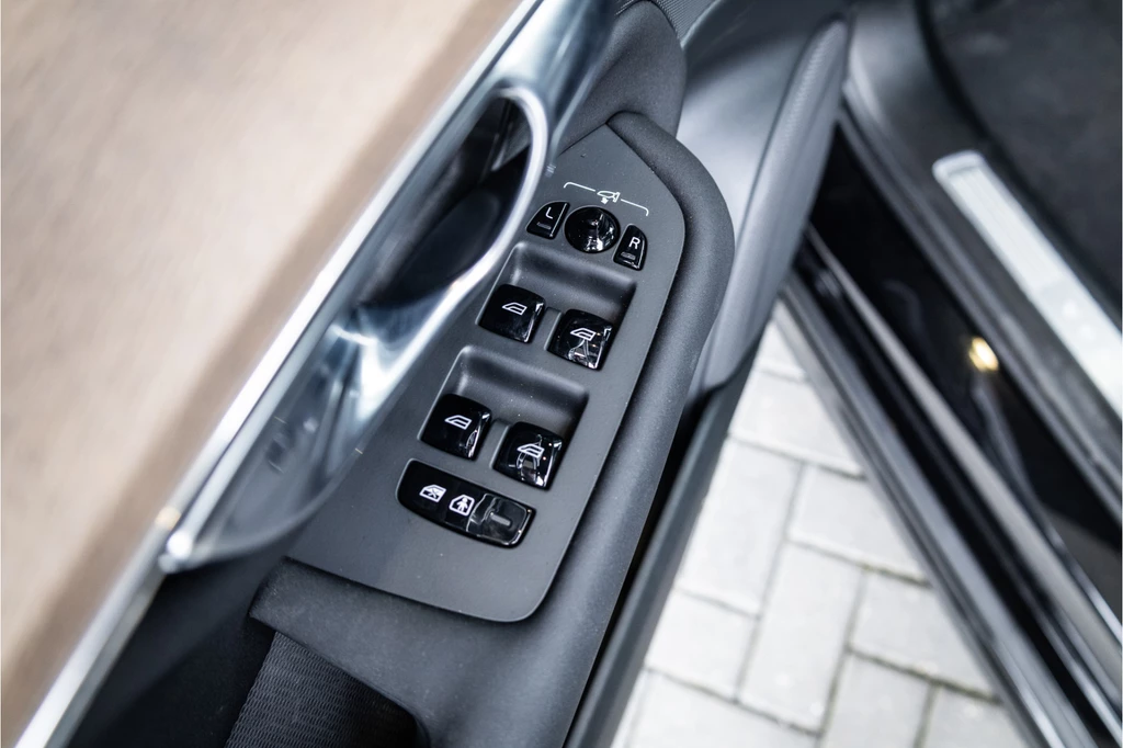 Volvo XC90 – foto 32