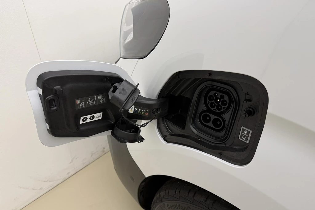 Opel Vivaro-e – foto 14