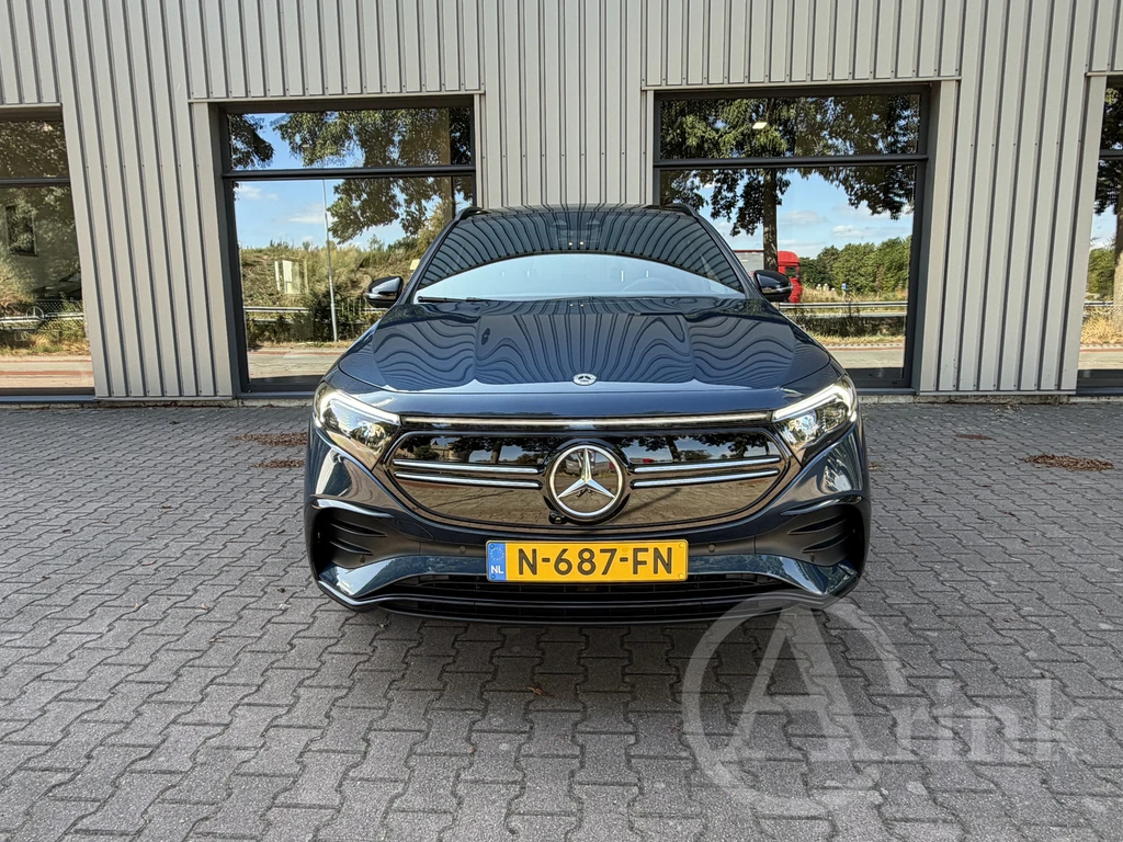 Mercedes-Benz EQA – foto 8