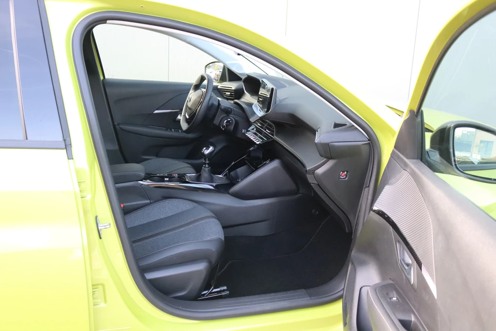 Peugeot 208 – foto 13