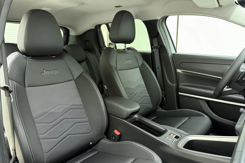 Jeep Avenger – foto 14