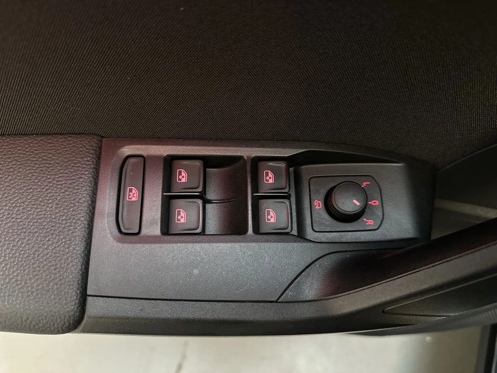 SEAT Ibiza – foto 18