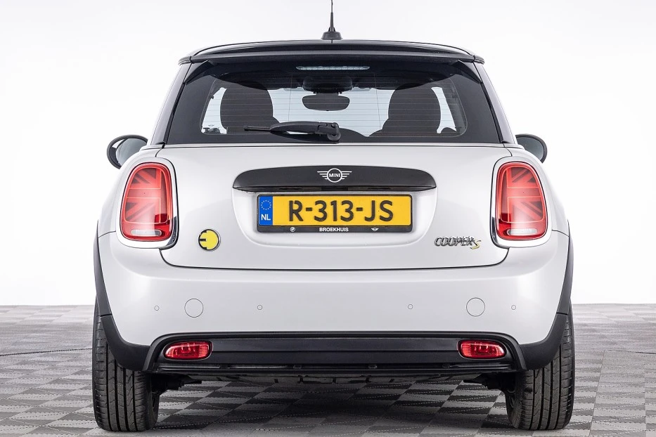 MINI 3-deurs – foto 3