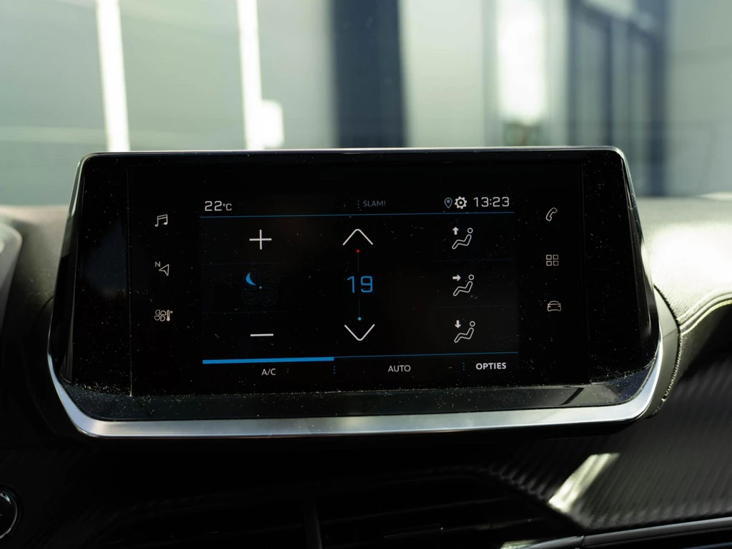 Peugeot 208 – foto 25
