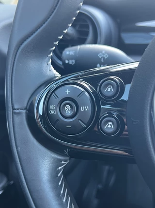 MINI Cooper – thumbnail 27