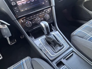 Volkswagen Golf – thumbnail 34