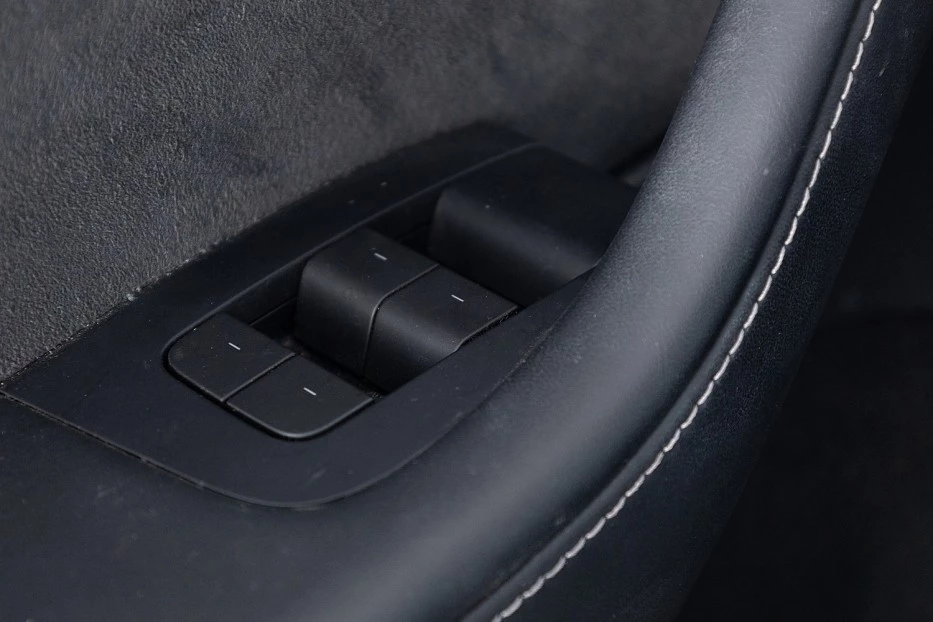 Tesla Model Y – foto 12