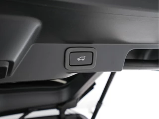 Land Rover Range Rover Sport – thumbnail 32