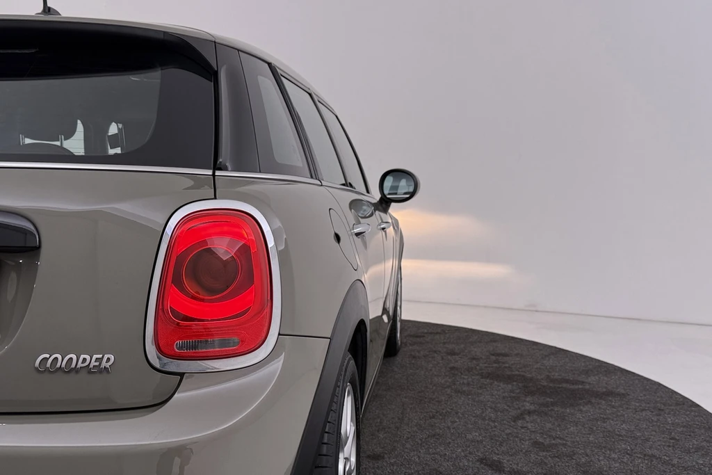 MINI 5-deurs – foto 8