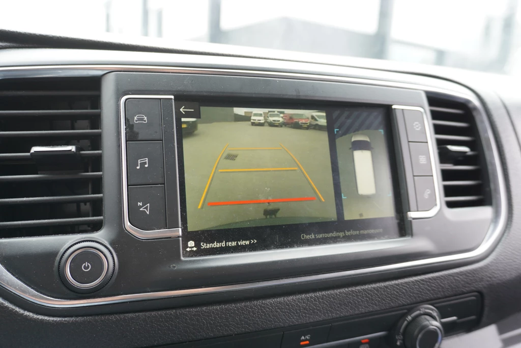 Opel Vivaro – foto 15