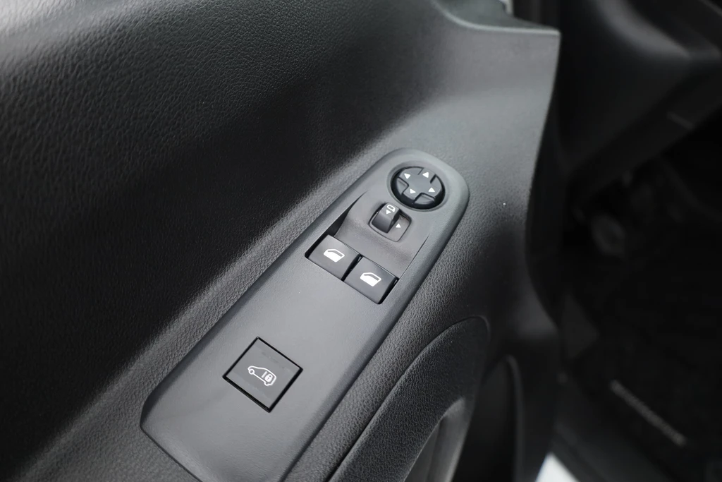 Peugeot Partner – foto 12