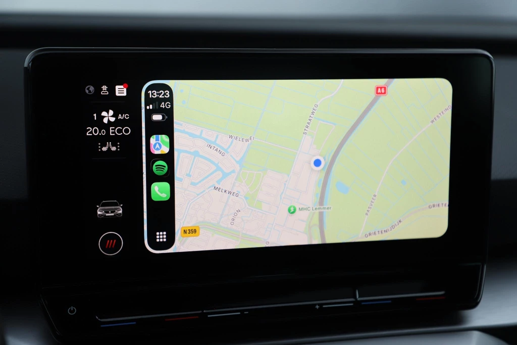 SEAT Leon – foto 17