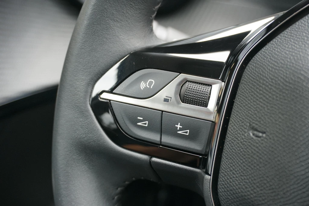 Peugeot 208 – foto 26