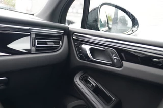 Porsche Macan – thumbnail 31