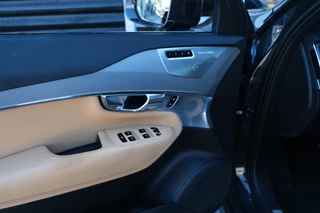 Volvo XC90 – thumbnail 24