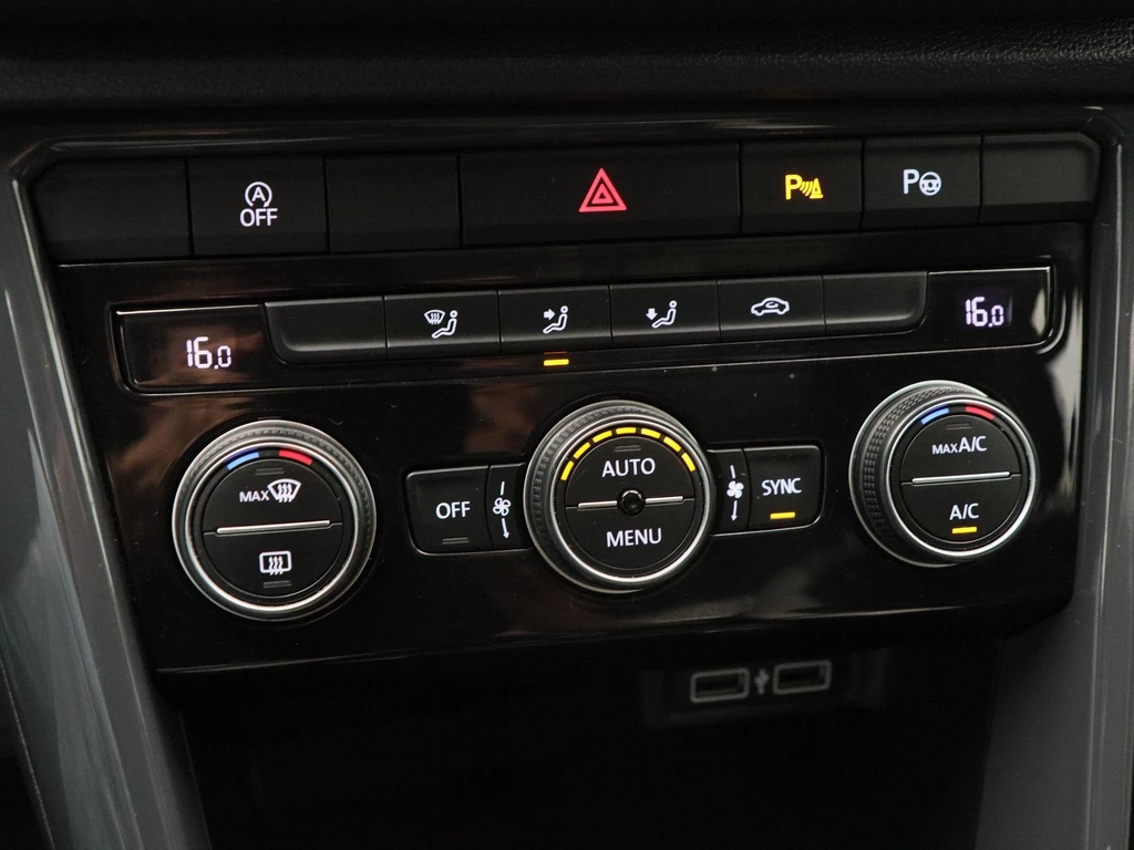 Volkswagen T-Roc – foto 27