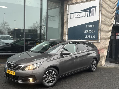 Peugeot 308 SW 1.2*CARPLAY*MASSAGE*VIRTUAL DISP*CAM*NAVI*ECC*TEL*