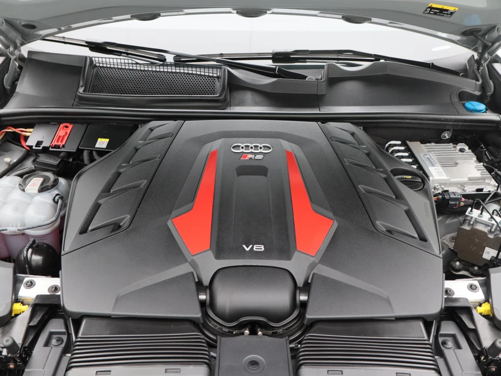 Audi RSQ8 – foto 13