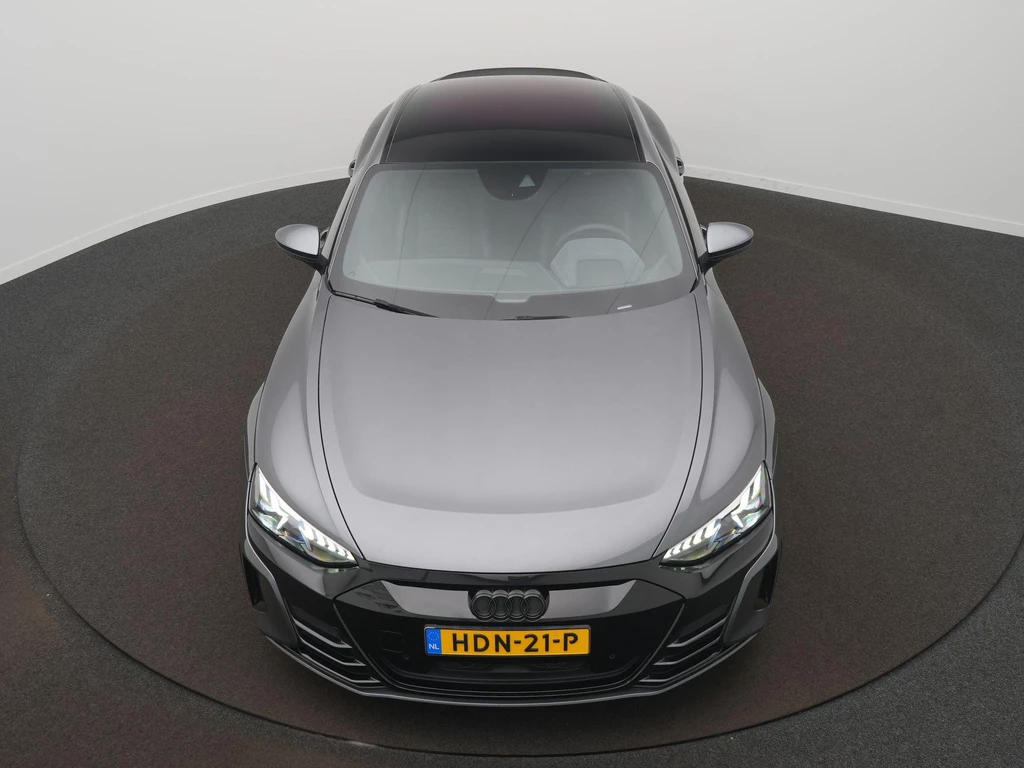 Audi e-tron GT – foto 11