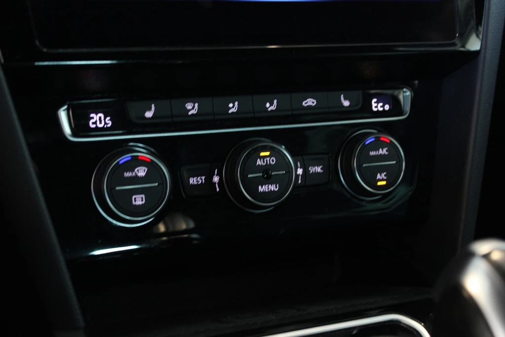 Volkswagen Passat – foto 16