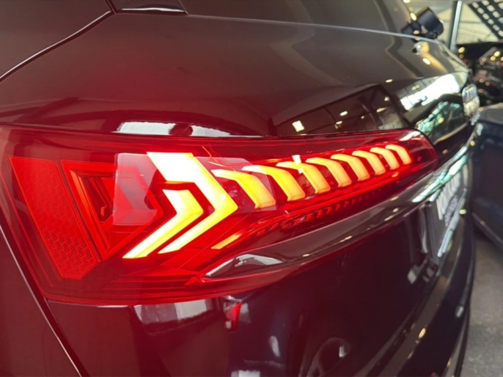Audi Q7 – foto 33