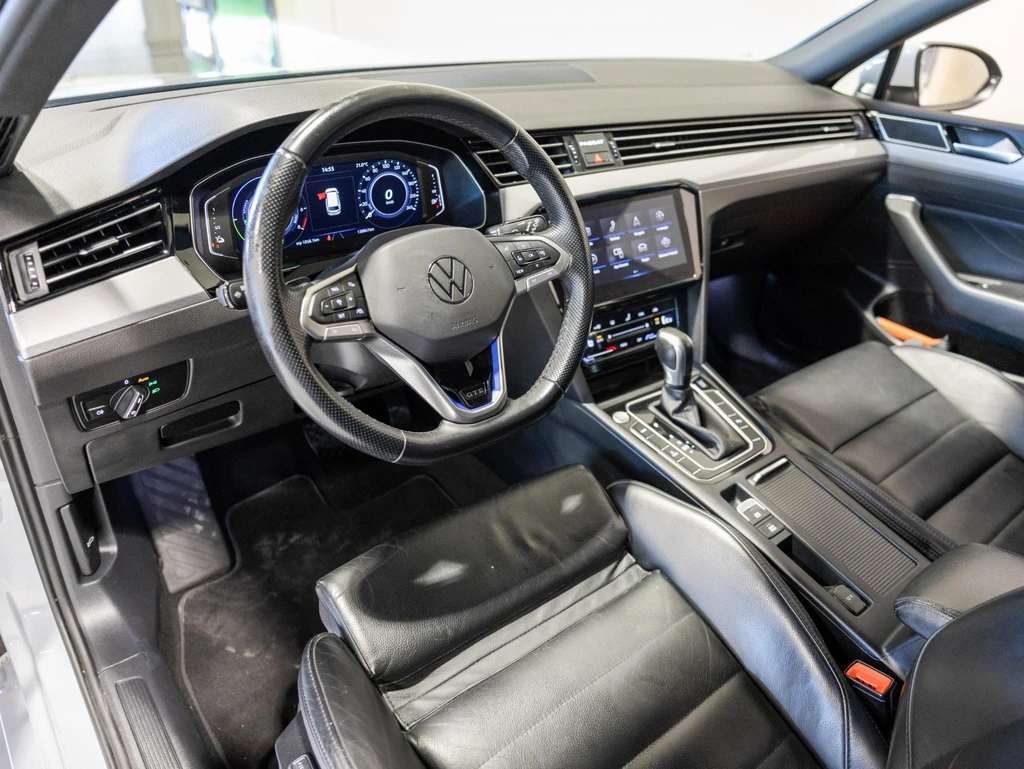 Volkswagen Passat – foto 17