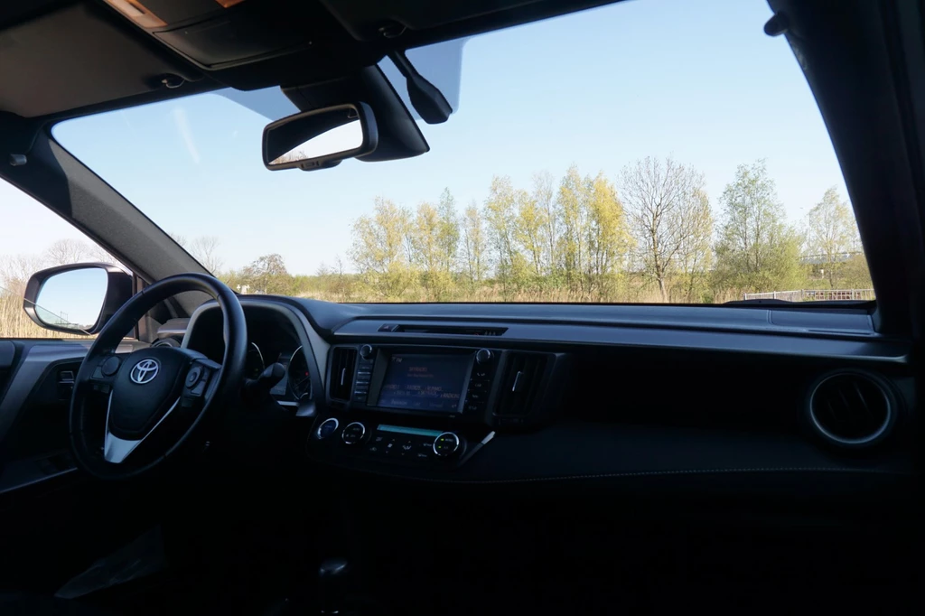 Toyota RAV4 – foto 11