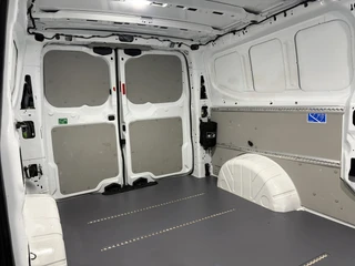Ford Transit Custom – thumbnail 15