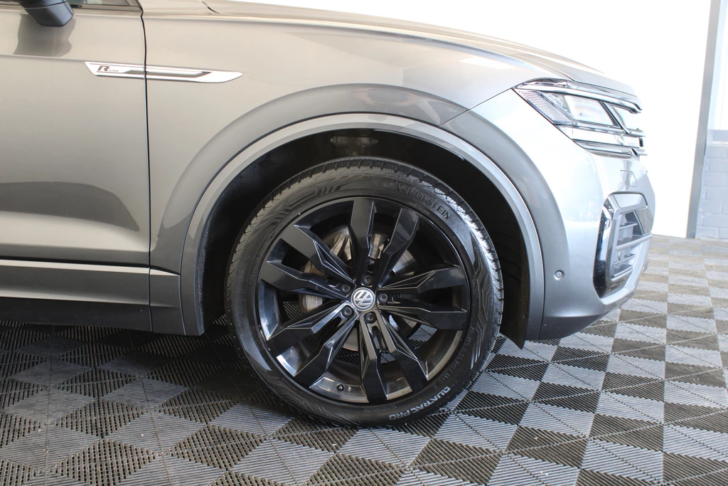 Volkswagen Touareg – foto 7
