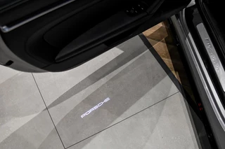 Porsche 911 – thumbnail 38