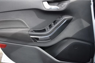 Ford Fiesta – thumbnail 11