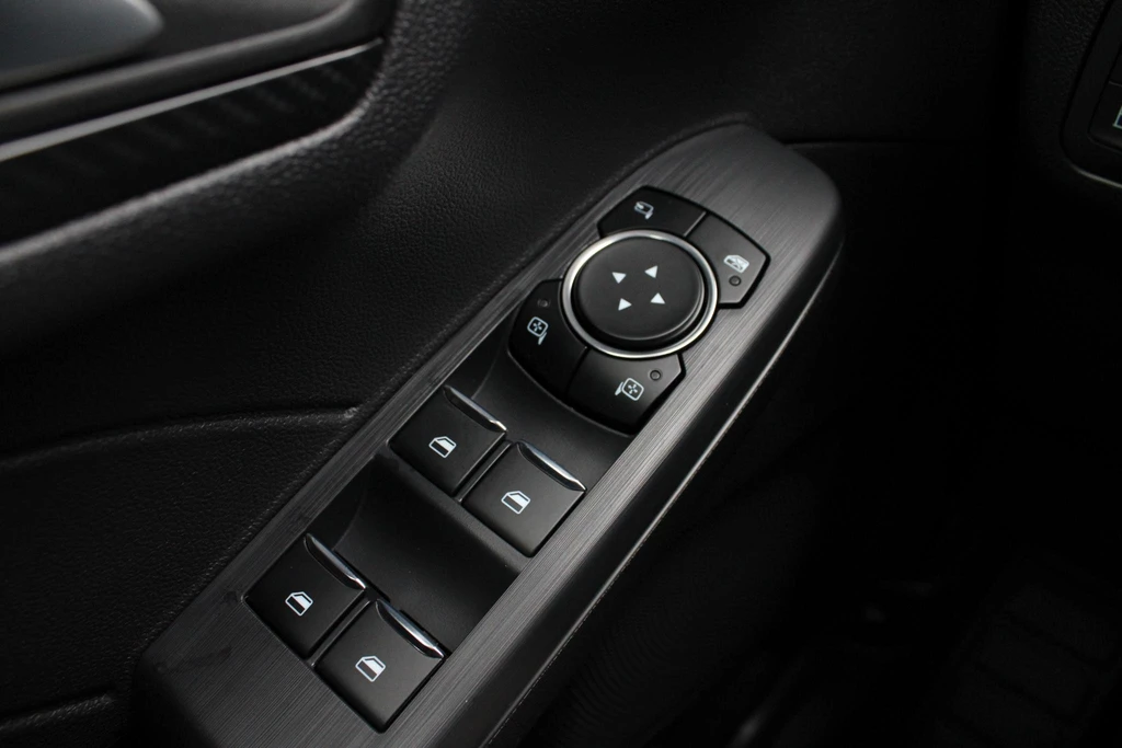 Ford Kuga – foto 14