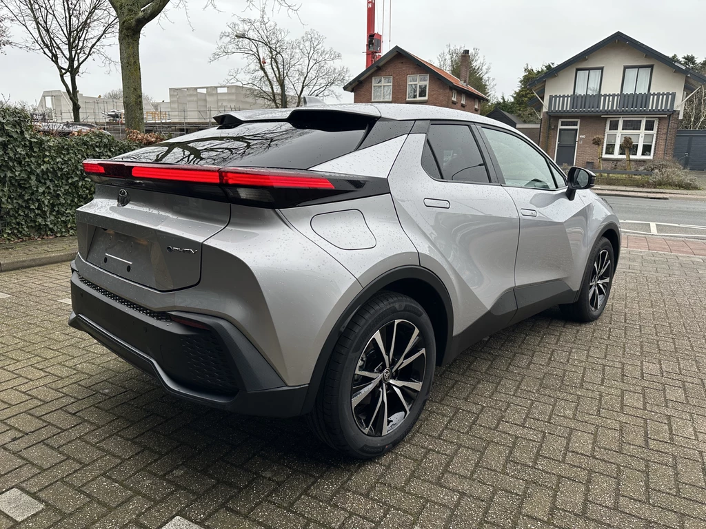 Toyota C-HR – foto 9