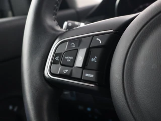 Jaguar E-PACE – thumbnail 49