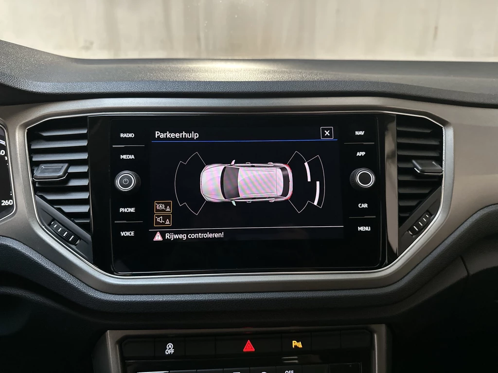 Volkswagen T-Roc – foto 22