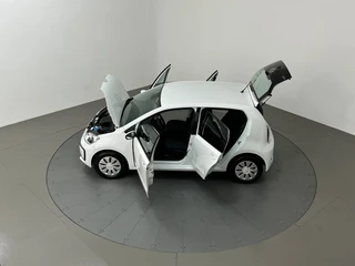 Volkswagen up! – thumbnail 2
