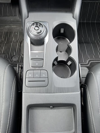 Ford Kuga – thumbnail 12