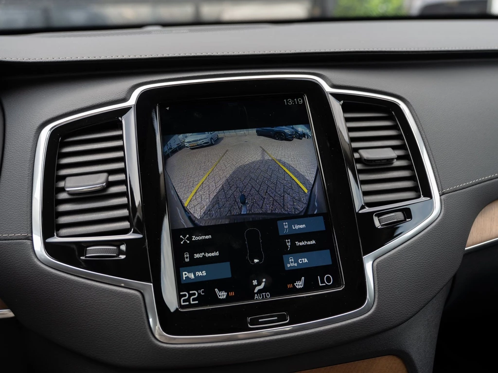 Volvo XC90 – foto 23
