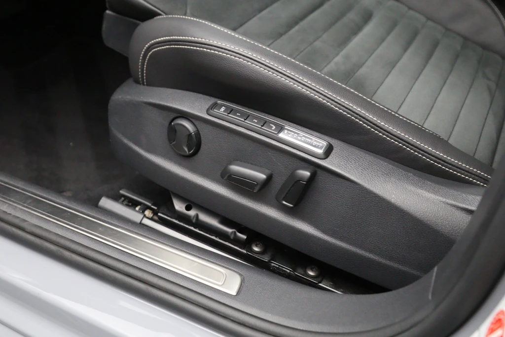 Volkswagen Passat – foto 12